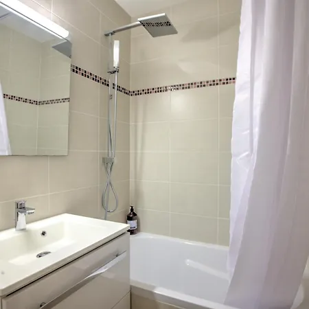 Nacre Bleue - Proche דירה *